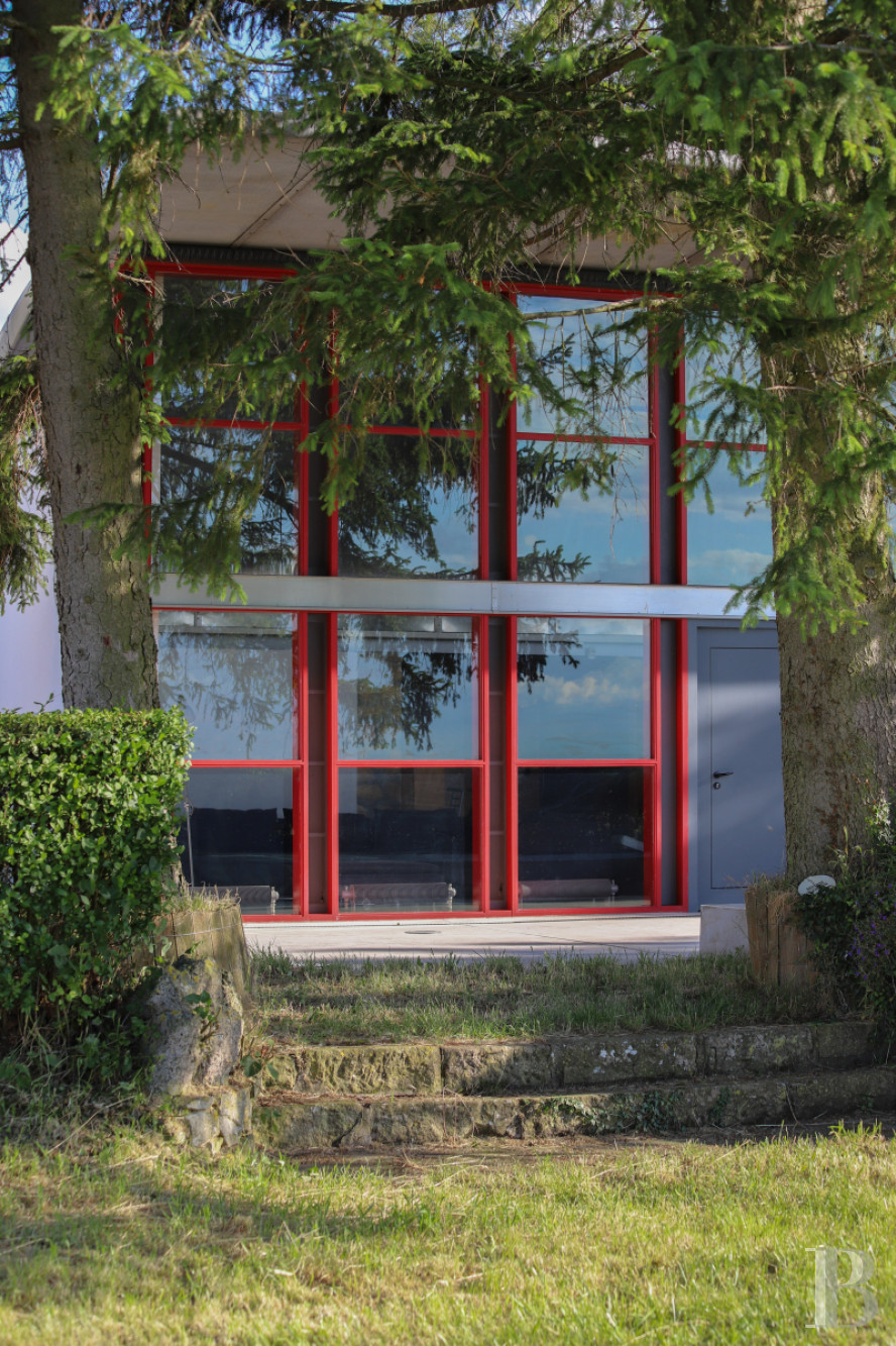 En Meurthe-et-Moselle,  un ancien clubhouse d’aérodrome réalisé par Prouvé et Le Corbusier - photo  n°4